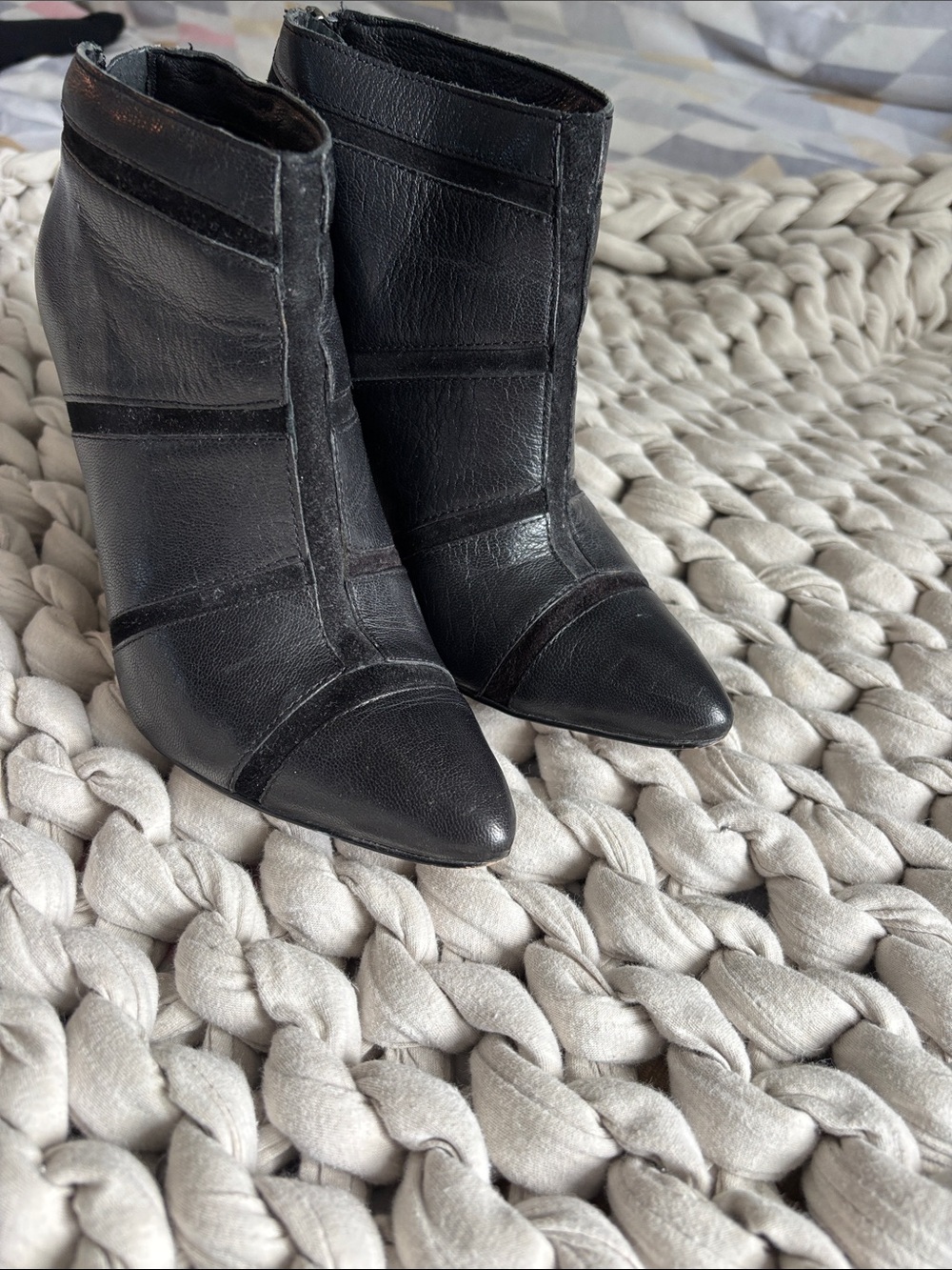 Maddy-French Connection Black Pointed Toe Ankle Booties Silver Heel EU36